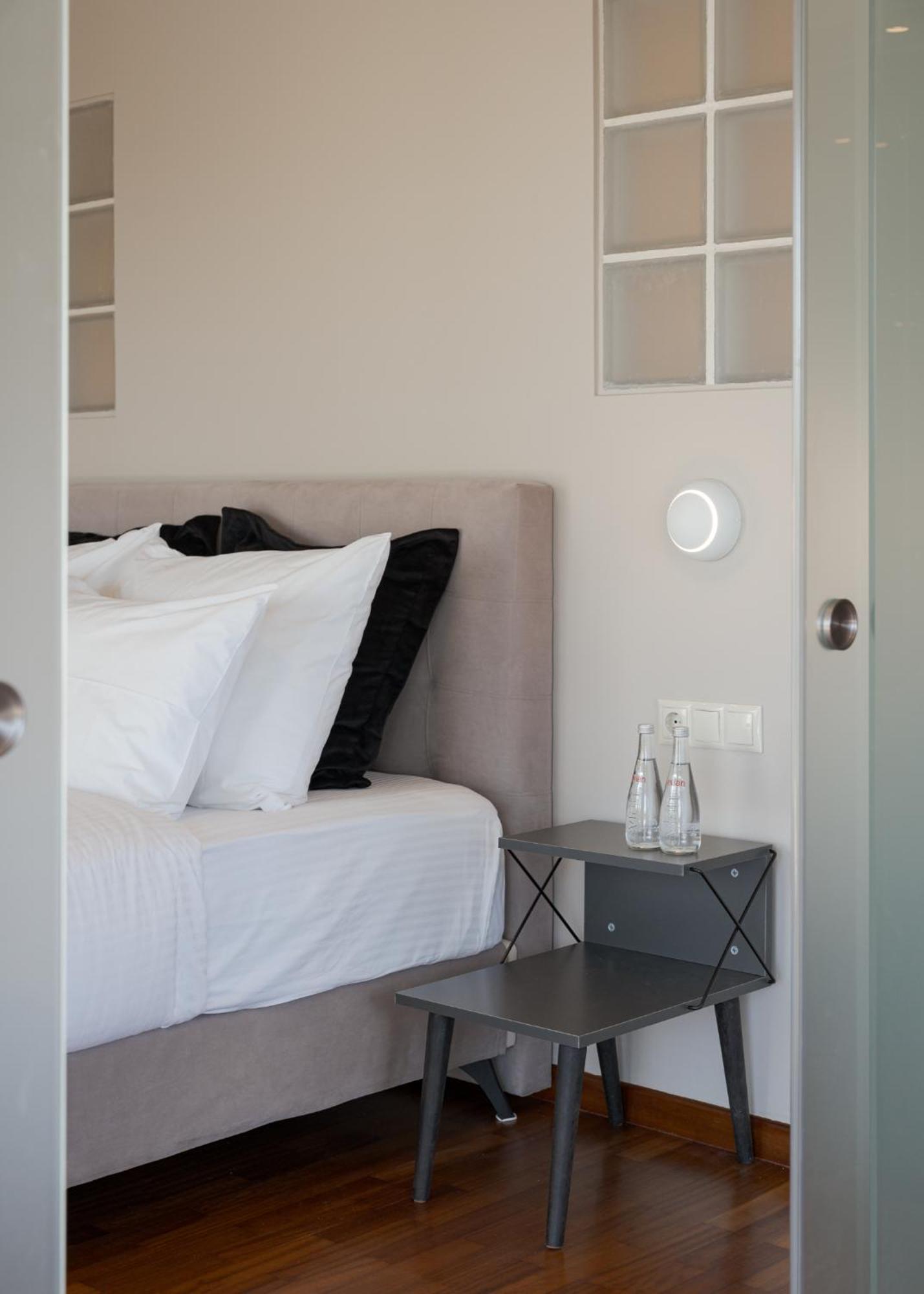 Athenian Grand Riviera Villa Ngoại thất bức ảnh