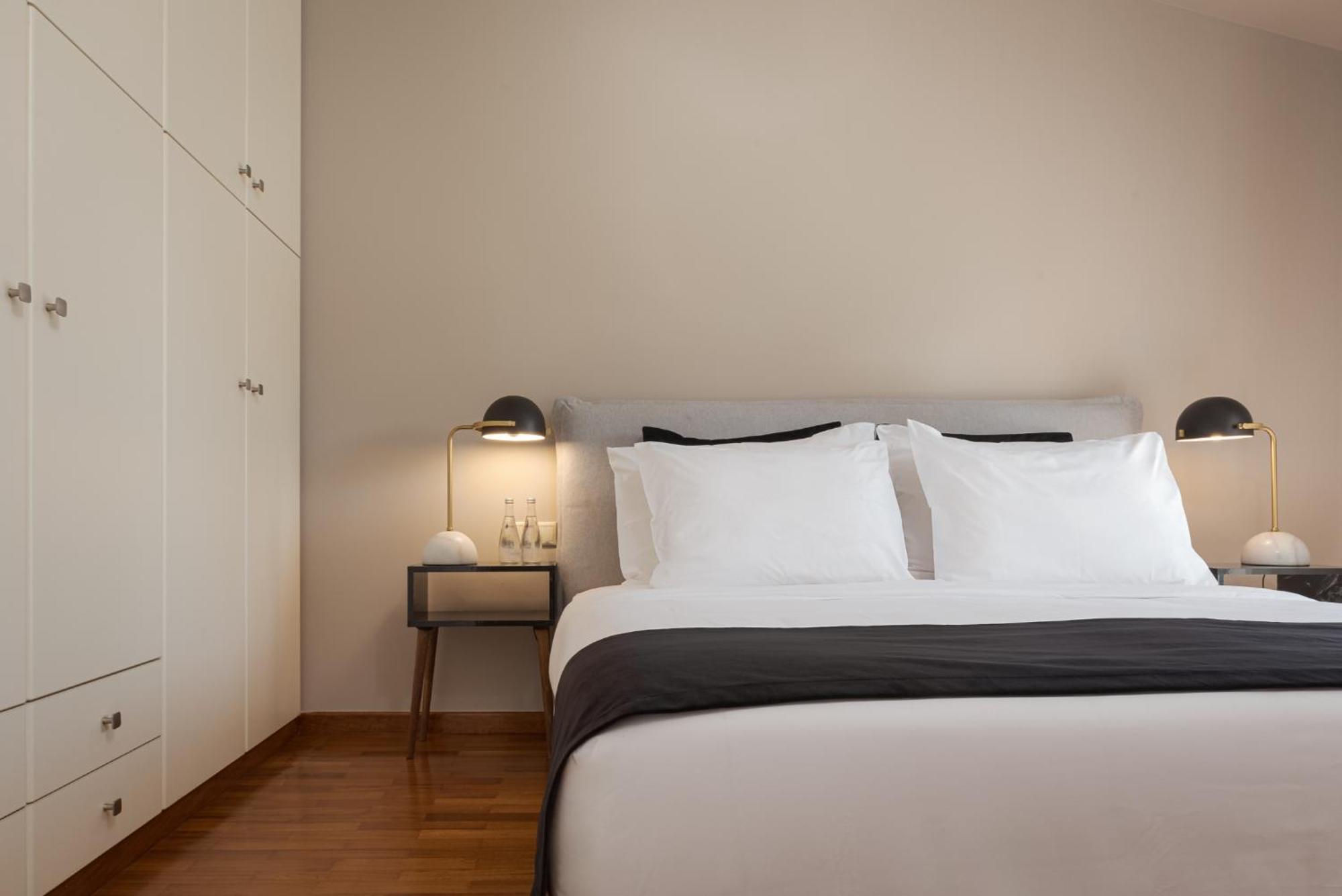 Athenian Grand Riviera Villa Ngoại thất bức ảnh